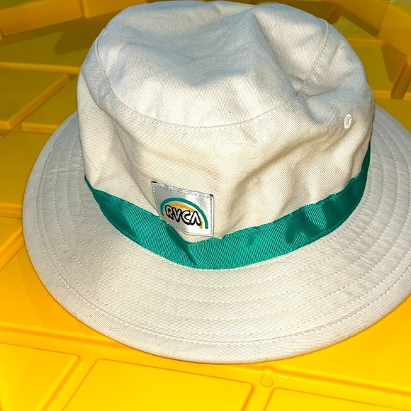 RVCA x Camille Rowe Bucket Hat - Picture 1 of 6